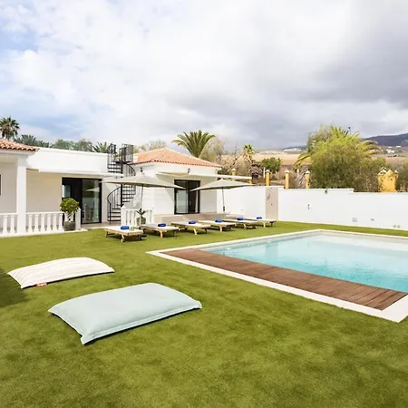 Santi * Callao Salvaje