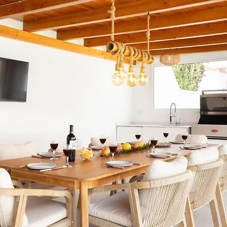 Santi * קיאו סלבאחה